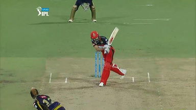 M29: RCB vs KKR – Virat Kohli Six