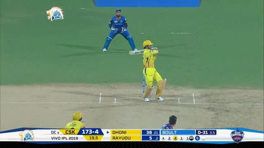 M50: CSK vs DC – MS Dhoni Six