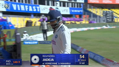 IND vs SA 2025, 2nd Test: Ravindra Jadeja Wicket