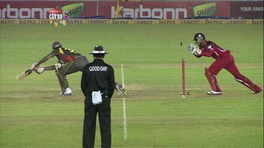 M7: T&T vs SRH –  Hanuma Vihari st Ramdin b Narine