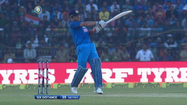 IND vs ENG 2017, 2nd ODI : MS Dhoni Six