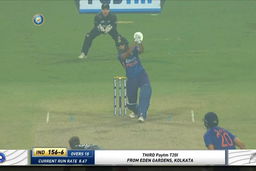 IND vs NZ 2021, 3RD T20I : Harshal Patel Six