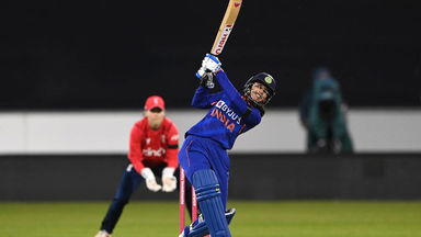 We are looking to strengthen our middle-order - Smriti Mandhana