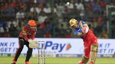 Whip & Loft: Stunning sixes ft. Kohli & Du Plessis