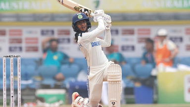 Jemimah sparkles with stroke-filled 73(121)