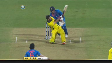 IND vs AUS 2019, 2nd T20I: Glenn Maxwell Six