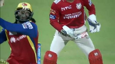 M40: RCB vs KXIP – Chris Gayle Six