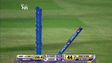 M60: KKR vs KXIP – Shakib Al Hasan Wicket