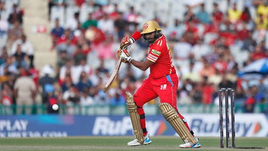 4,4,6: Rajapaksa cuts loose against Narine