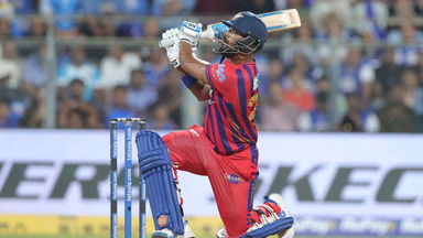 5 Sixes in no time! Pooran aces the spin test