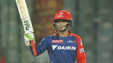 M7: DD vs KXIP –  Quinton de Kock 59*