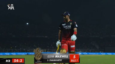 M09: KKR vs RCB – Glenn Maxwell Wicket