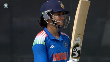 50 up in style ft. Smriti Mandhana