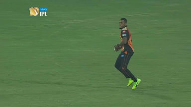 M1: SRH vs RCB – Yuzvendra Chahal Wicket