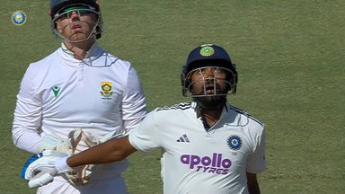 IND vs SA 2025, 2nd Test: Mohammed Siraj Wicket