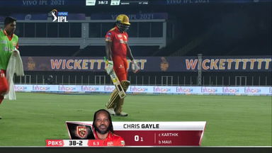 M21: PBKS vs KKR – Chris Gayle Wicket