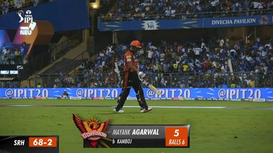 M55: MI vs SRH  – Mayank Agarwal Wicket