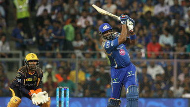 M24: MI vs KKR – Kieron Pollard 51*