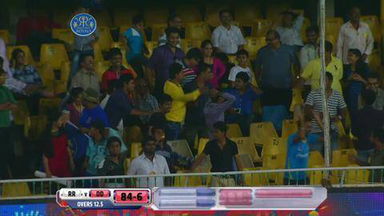 M41: RR vs DD –  Manoj Tiwary Six