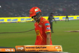 Wicket: Match 9, Royal Challengers Bengaluru vs Gujarat Giants, WPL 2026: Kashvee Gautam Wicket