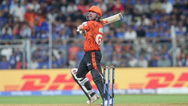 All 8 Sixes by Travis Head vs MI
