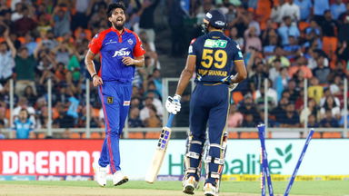 CASTLED! Ishant Sharma outfoxes Vijay Shankar with a beautiful knuckle ball