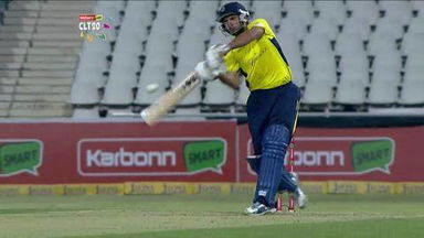 Q6: HAM vs SIA –  Shahid Afridi c Ali Khan b Umaid Asif