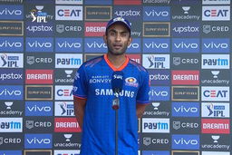 M51: RR vs MI  – Jayant Yadav Interview