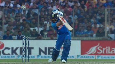 Virat's extra cover drive excites Gavaskar