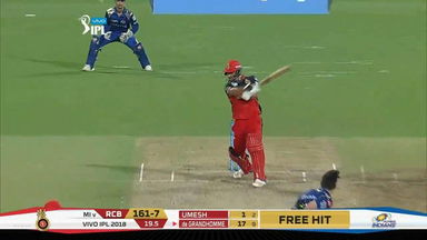 M31: RCB vs MI – Colin de Grandhomme Six