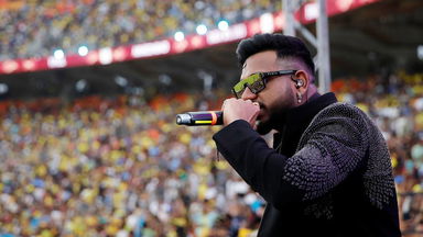 Sizzling King's electric performance wows Ahmedabad