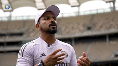 Fielding Coach T Dilip describes Team India's fielding drill in Perth