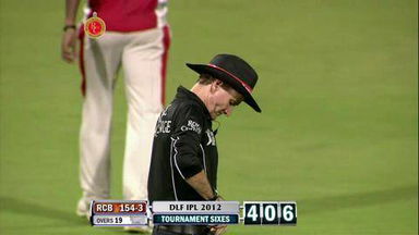 Match 44 RCB vs KXIP – de Villiers's Six
