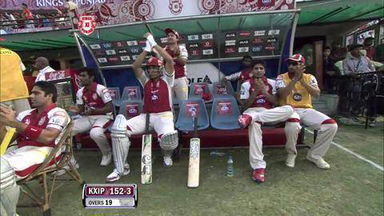 Match 33 KXIP vs MI – Hussey's 4th Six