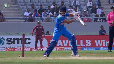 4,4,4: Pratika, Smriti get into the groove with solid strokes