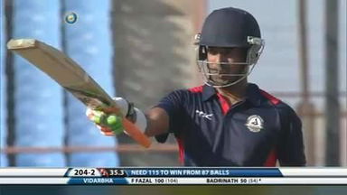 Vijay Hazare 2014-15: QF - Bengal vs Vidarbha - Faiz Fazal 105
