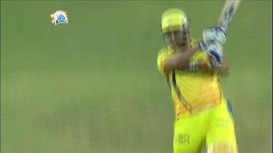 M21: CSK vs KKR –  MS Dhoni Six