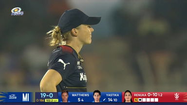 On the mic: Heather knight