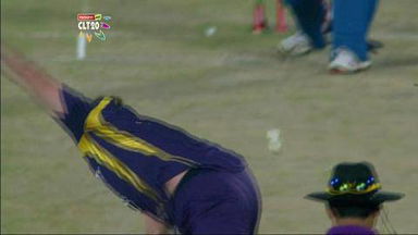M2: DD vs KKR – Unmukt Chand six