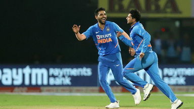 IND vs WI 2019, 2nd ODI: Fall of wickets