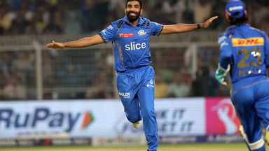 Magical Yorker! Narine leaves, Magician Bumrah Strikes