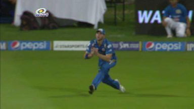 M1: MI vs KKR – Jacques Kallis Wicket