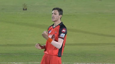M36: RCB vs SRH – Fall of Wickets