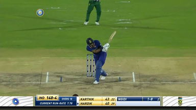 IND vs SA 2022, 4TH T20I: Hardik Pandya Six