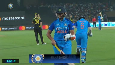 IND-W vs AUS-W 2022, 1ST T20I: Richa Ghosh Wicket