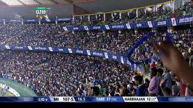 Q2: MI vs LIO –  Harbhajan Singh Six
