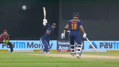 IND vs ENG 2021, 2nd T20I : Ishan Kishan Six