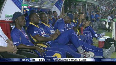 M5: KXIP vs BT –  Dilshan Munaweera Six