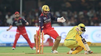 What presence of mind! Prashant's stunning save