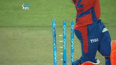 M31: GL vs DD – Brendon McCullum Wicket